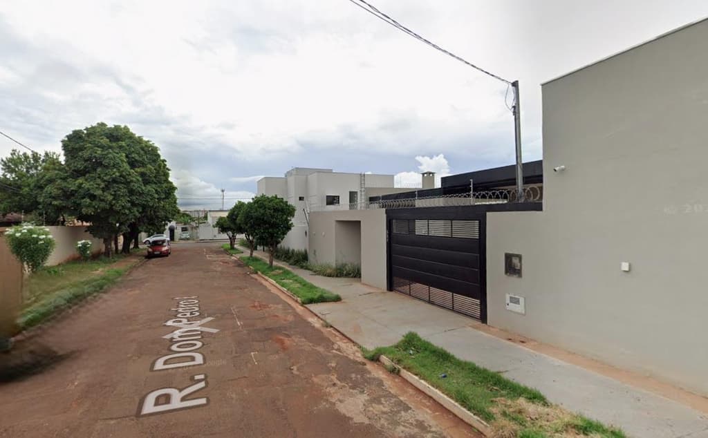 Foto 2 de 2: Casa em leilão em Campo Grande - MS, bairro Planalto — Casa 254m², Bairro Planalto, em Campo Grande/MS