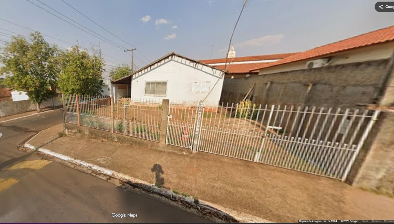 Foto 3 de 3: Casa em leilão em Iacanga - SP — Casa, A.T. 228m²