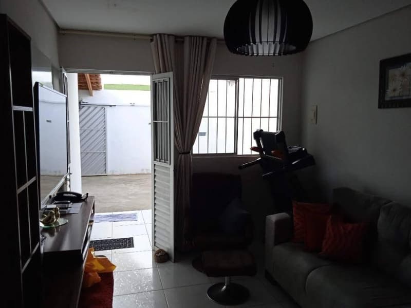 Foto 9 de 10: Casa em leilão em Belo Jardim - PE, bairro Loteamento Vila da Serra — Casa 68m² com Terreno 160m² | Belo Jardim-PE | Morada Nobre | Oportunidade - Próx. à Rodovia BR-232 e à Faculdade AEB/FBJ - Financiamento até 420 Meses!