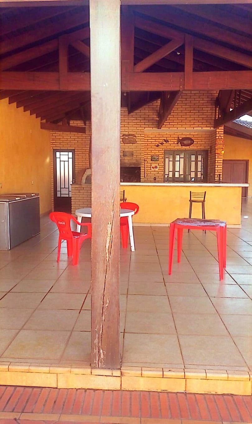 Foto 2 de 9: Casa em leilão em Catanduva - SP — Casa, A.T. 360m², A.C. 219m², Pq. Res. Agudo Romão