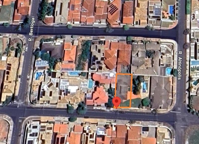 Foto 7 de 9: Casa em leilão em Catanduva - SP — Casa, A.T. 360m², A.C. 219m², Pq. Res. Agudo Romão