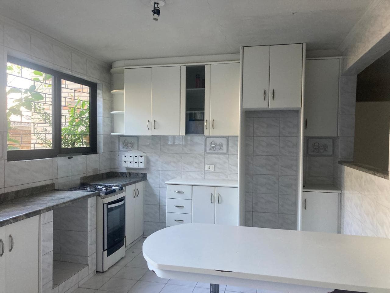 Foto 23 de 52: Casa em leilão em Curitiba - PR — Direitos Hereditários sobre Casa de 285m² - Bairro Jardim Social - Curitiba/PR