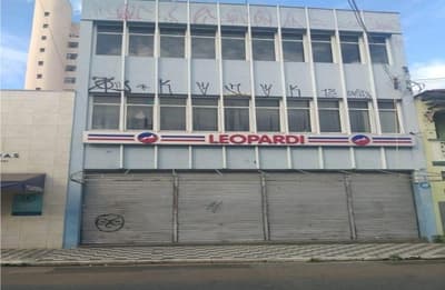 Comercial em leilão em Jundiaí - SP — Salão Comercial, A.T. 320m², A.C. 749m², Centro