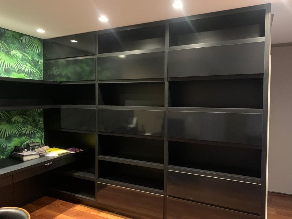 Foto 4 de 63: Casa em leilão em Marília - SP — CASA DE ALTO PADRÃO - JARDIM TROPICAL, MARILIA/SP - ÁREA DE 480m² - 4 SUÍTES, PISCINA AQUECIDA E SPA