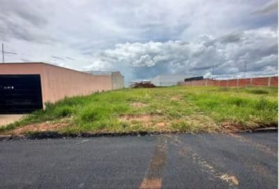 Terreno em leilão em Mariluz - PR — Terreno com área total de 337,50 m², em Mariluz/PR
