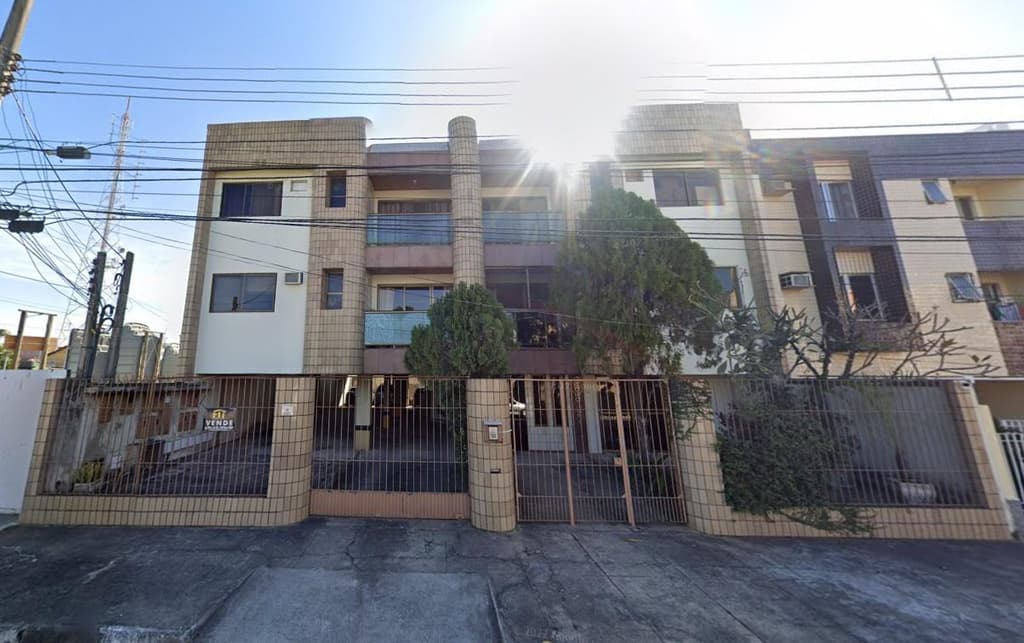 Foto 1 de 3: Apartamento em leilão em Campos Dos Goytacazes - RJ — Apto 113m², Ocupado no Jardim Flamboyant II em Campos dos Goytacazes/RJ