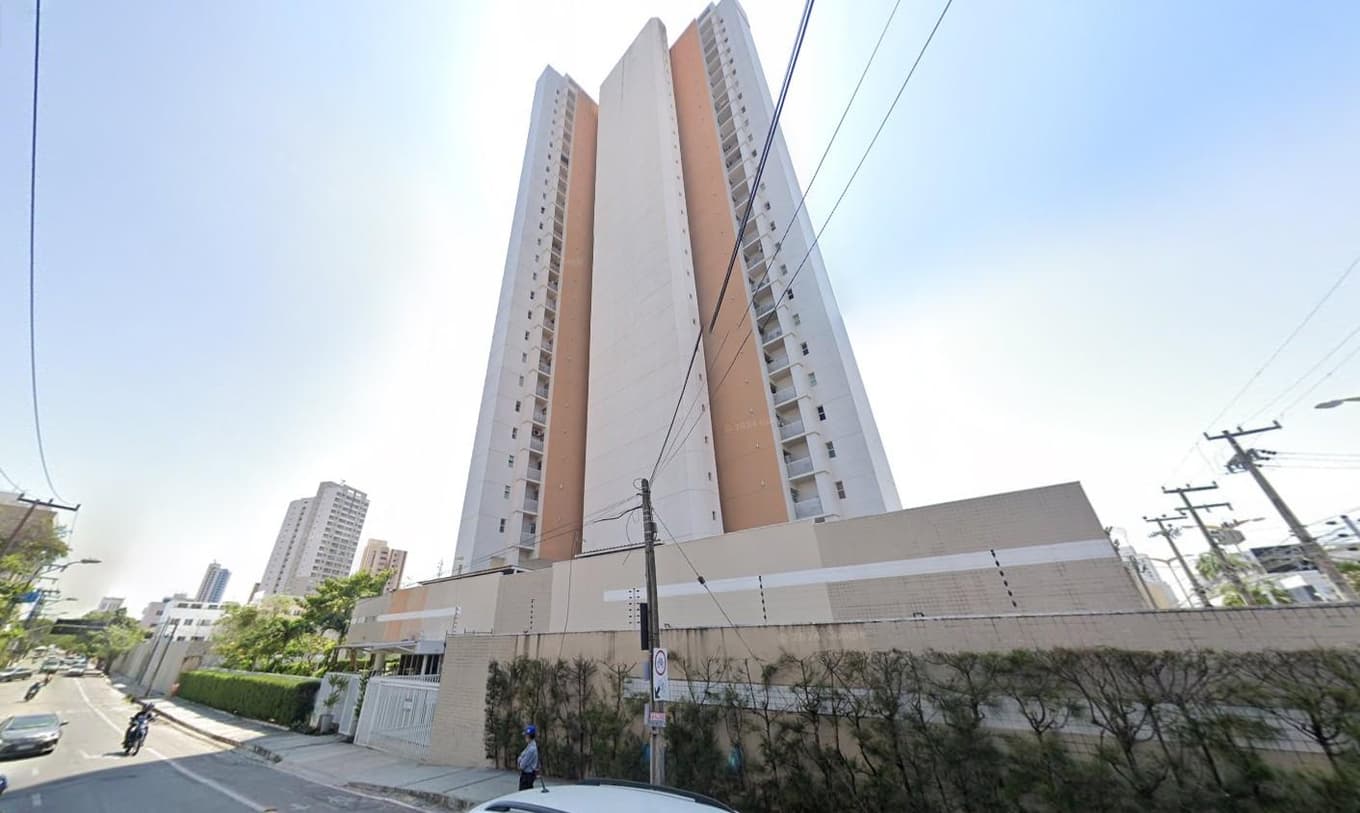 Apartamento em leilão em Fortaleza - CE — Apto. 95m², Centro, Fortaleza/CE - Ocupado
