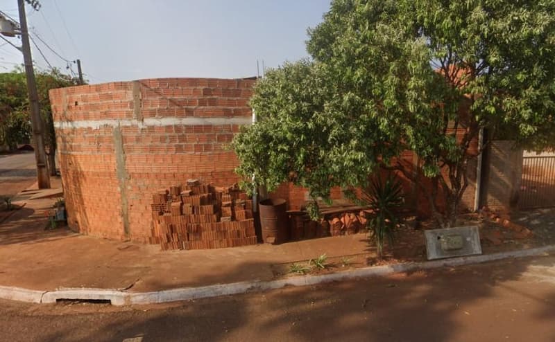 Foto 2 de 3: Terreno em leilão em Rolândia - PR — Lote de terras com área de 210,87, construção residencial, Rolândia/PR.