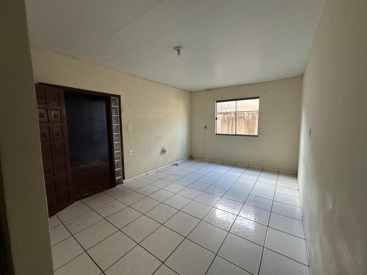 Foto 2 de 9: Casa em leilão em Anápolis - GO — CASA RESIDENCIAL | A.T. 300 M² E A.C 200 M² | RESIDENCIAL BELA VISTA | ANÁPOLIS/GO
