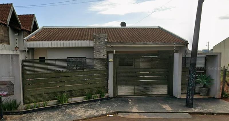 Casa em leilão em Jandaia Do Sul - PR, bairro Centro — CASA RESIDENCIAL | A.T. 341,40m² E A.C 220,84m² | JANDAIA DO SUL/PR