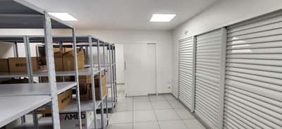 Foto 5 de 6: Comercial em leilão em Curitiba - PR — Sala comercial, com a área construída de 45,5500m², Curitiba/PR