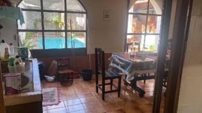 Foto 7 de 9: Casa em leilão em Ponta Porã - MS, bairro Centro — Casa 235m² com Terreno 160m² | Ponta Porã-MS | Centro | Oportunidade - Próx. à Av. Brasil e Parque dos Ervais - Financiamento até 420 Meses!