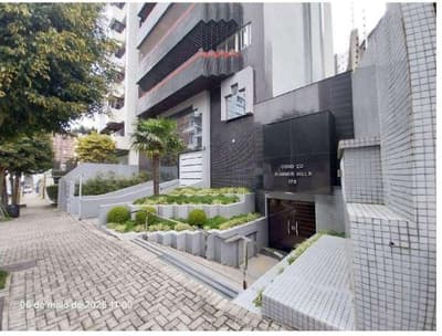 Foto 2 de 47: Apartamento em leilão em Curitiba - PR — Apartamento nº 1401 com área privativa de 184,48m² com duas vagas de garagem - Avenida Munhoz da Rocha,175, Juvevê, Curitiba/PR