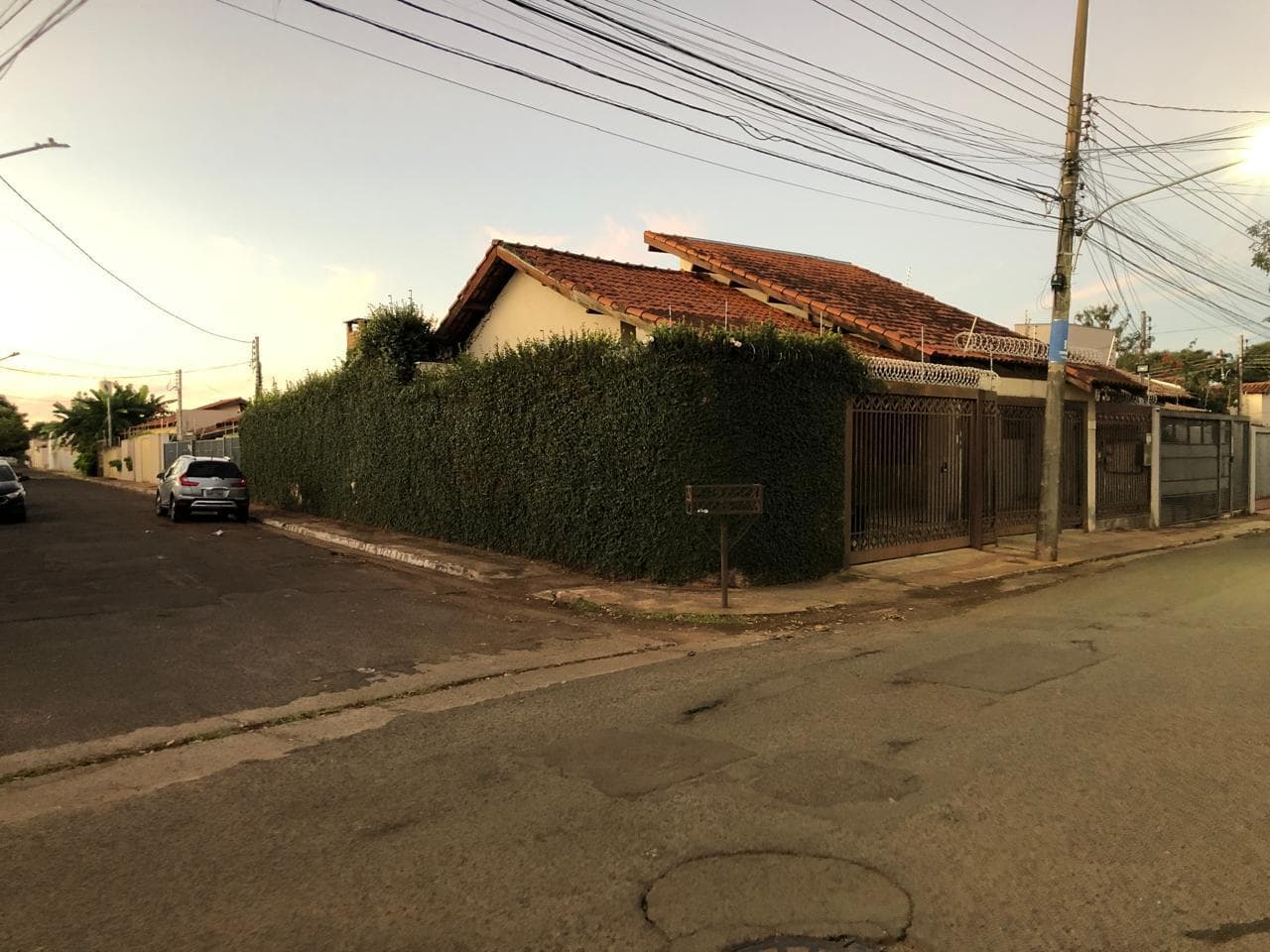 Foto 3 de 8: Casa em leilão em Campo Grande - MS — Casa 314m², Autonomista, Campo Grande/MS - Ocupada
