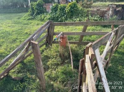 Foto 15 de 19: Area Rural em leilão em Cascavel - PR — Area de terras rural, medindo 18.964,00m², contendo um barracão com área de 820,00 m², silo para ração e poço artesiano.