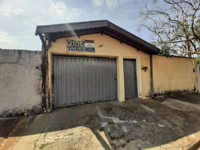 Casa em leilão em Piracicaba - SP — Casa com área 147,86m², área de terreno 200,00m² Situada na Rua Aparecida D Oeste, 464 CECAP Piracicaba/SP.