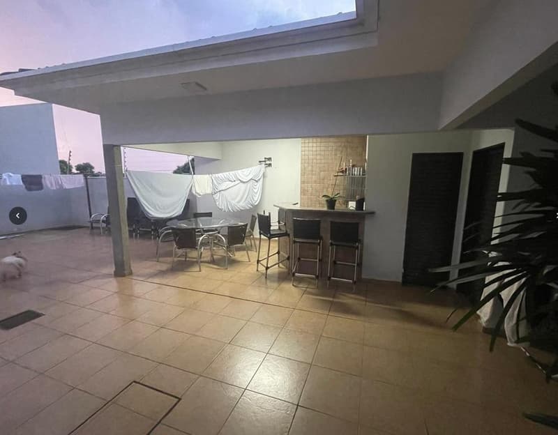 Casa em leilão em Mandaguaçu - PR, bairro Centro — Casa localizada na Rua João XXIII, 118 - Centro - MANDAGUAÇU/PR