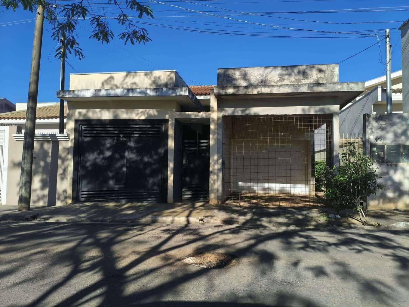 Foto 1 de 2: Casa em leilão em Tupã - SP — Imóvel residencial 300,40- Tupã