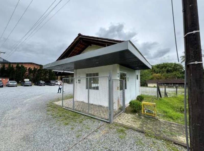 Foto 95 de 122: Terreno em leilão em Schroeder - SC — Terreno situado à Estrada Schroeder I, área de 94.840m², Schoeder/SC