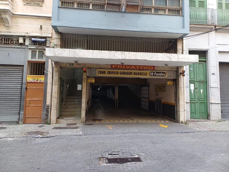 Terreno em leilão em Rio De Janeiro - RJ — Vaga de garagem 27m², Ed. Marrecas, Rio de Janeiro/RJ