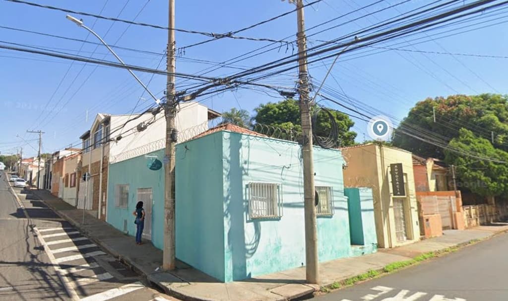 Foto 1 de 4: Casa em leilão em Uberaba - MG, bairro Mercês — (50%) Casa, A.T. 94m², sala, 2 dorms, Bairro Mercês