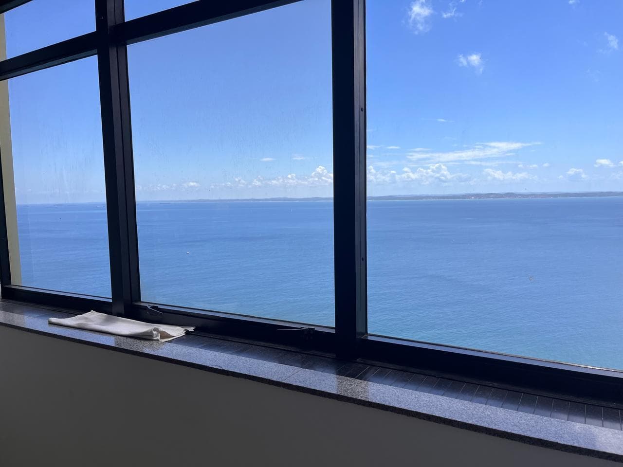 Foto 5 de 5: Apartamento em leilão em Salvador - BA — FLAT VITORIA MARINA