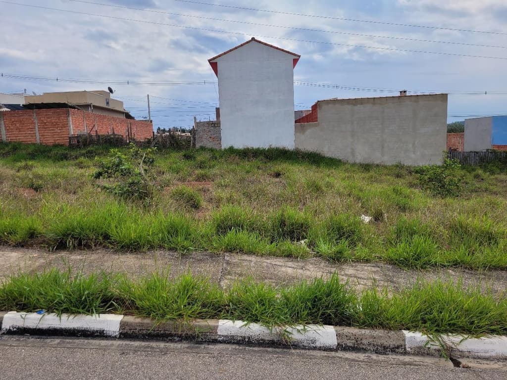 Foto 1 de 4: Terreno em leilão em Angatuba - SP — Terreno, A.T. 160m², Jardim Domingos Orsi