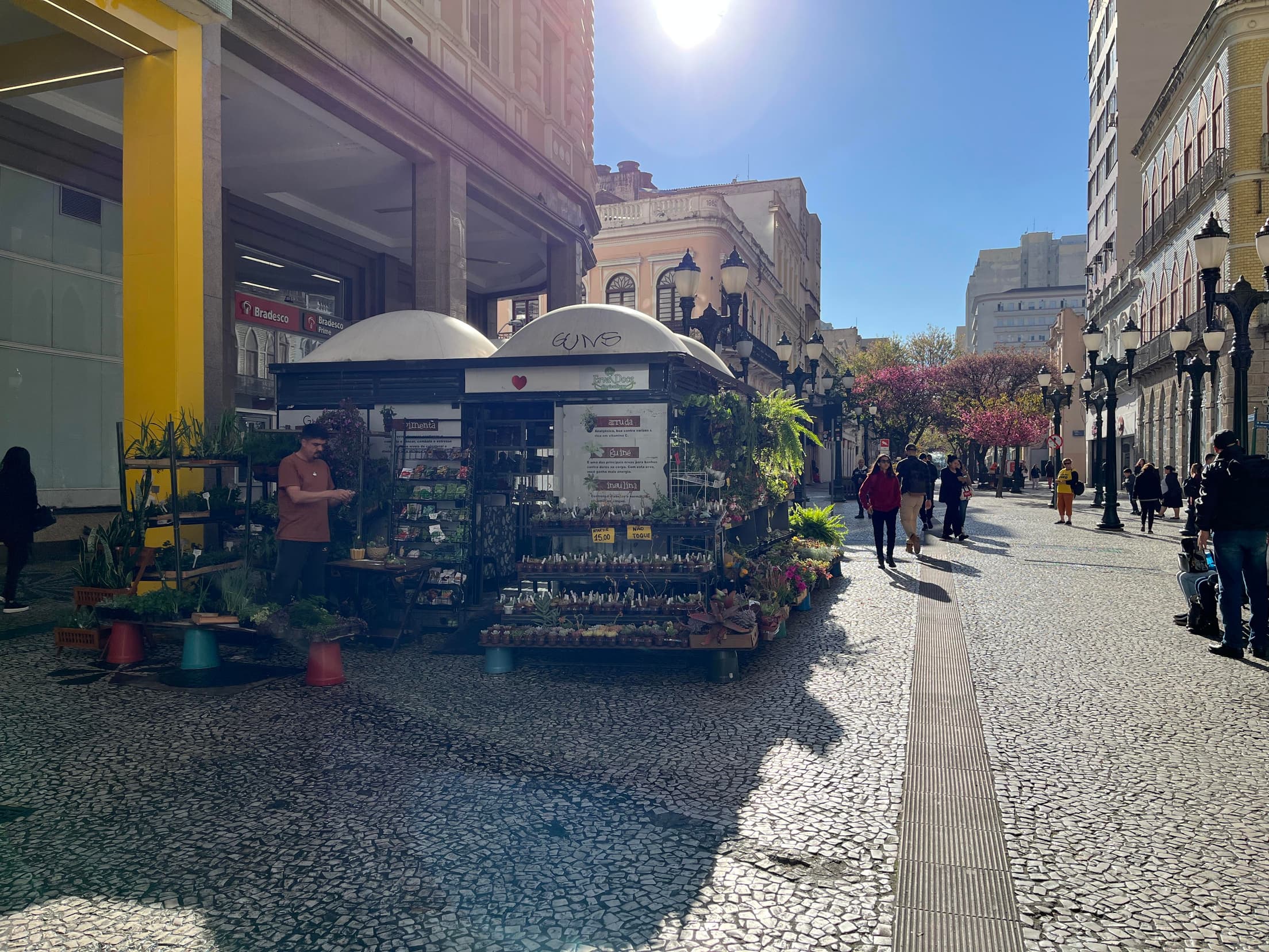 Foto 7 de 15: Comercial em leilão em Curitiba - PR — Sala comercial, com área de 33,17m², Curitiba/PR