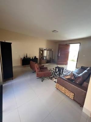 Foto 6 de 10: Casa em leilão em Edéia - GO, bairro Setor Alegrete — Casa 380m² com Terreno 700m² | Edéia-GO | Setor Alegrete - 2 Dorms. e Piscina - Financiamento até 420 Meses!