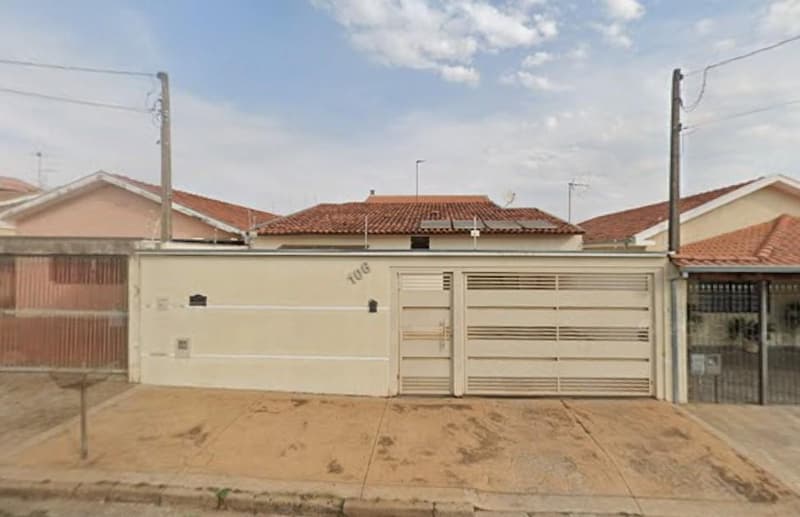 Casa em leilão em Araraquara - SP — Casa 260m², Jardim América, Araraquara/SP - Ocupada