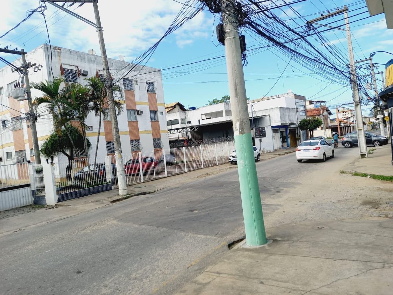 Foto 3 de 5: Apartamento em leilão em Campos Dos Goytacazes - RJ — Apto 56m², Ocupado no Parqua Aurora em Campos dos Goytacazes/RJ