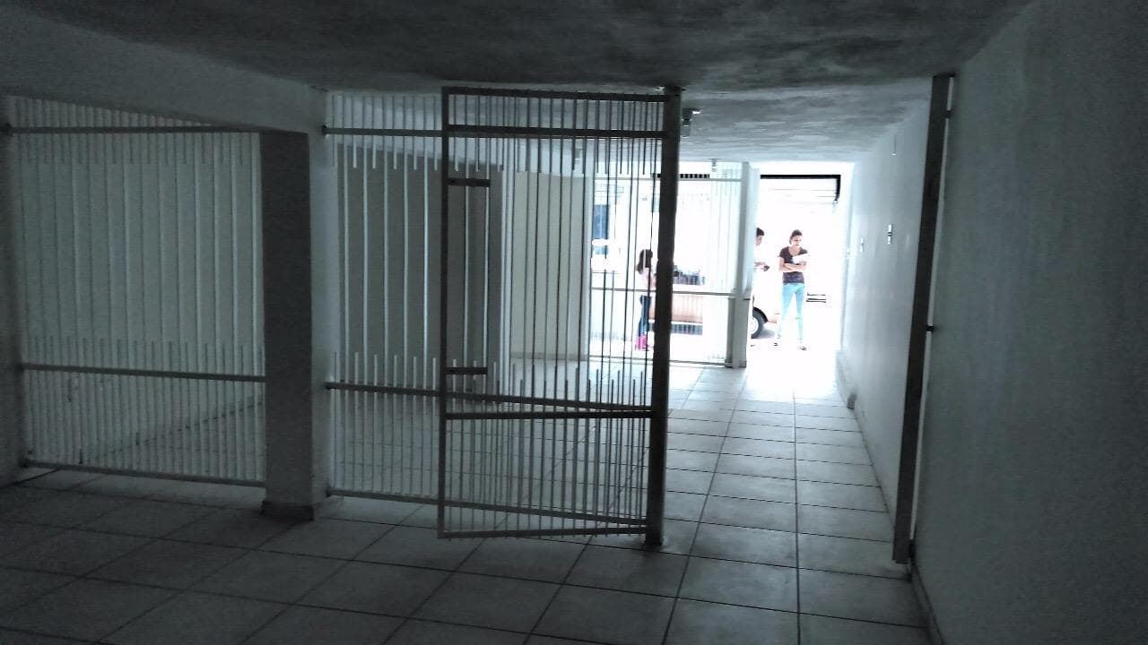 Foto 11 de 17: Comercial em leilão em Juiz De Fora - MG — Loja 250m², Vila Marcia em Juiz de Fora/MG - Desocupada