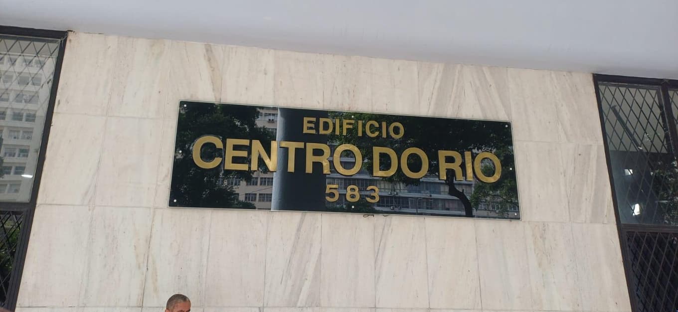 Foto 5 de 57: Comercial em leilão em Rio De Janeiro - RJ, bairro Centro — Conjunto Comercial 377m² na Av. Presidente Vargas, 583 | Centro/RJ | Próximo ao Metrô Uruguaiana e Candelária | Oportunidade para Investidores!