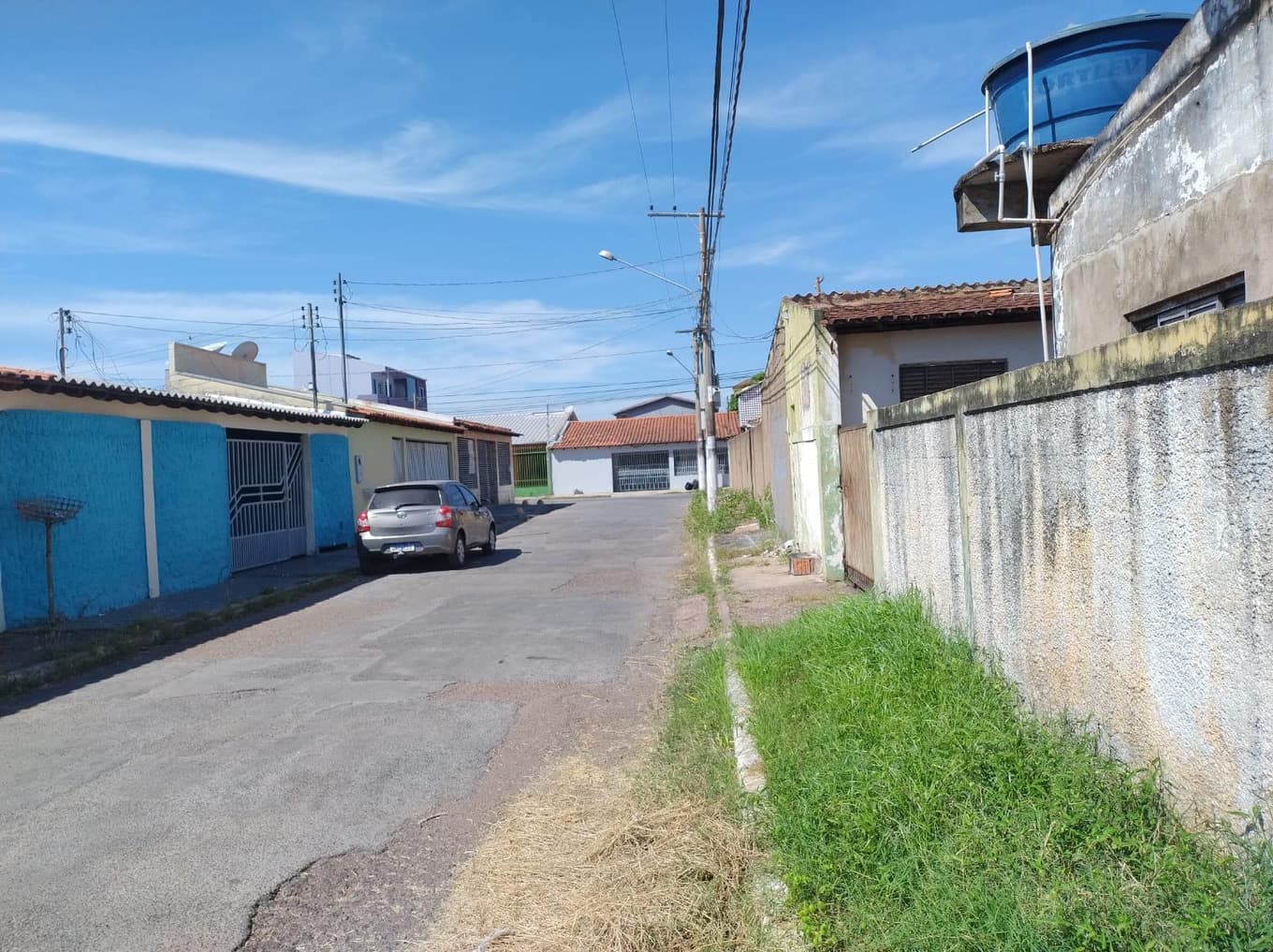 Foto 6 de 6: Casa em leilão em Cuiabá - MT — Casa 184m², Grande Terceiro em Cuiabá/MT - Ocupada