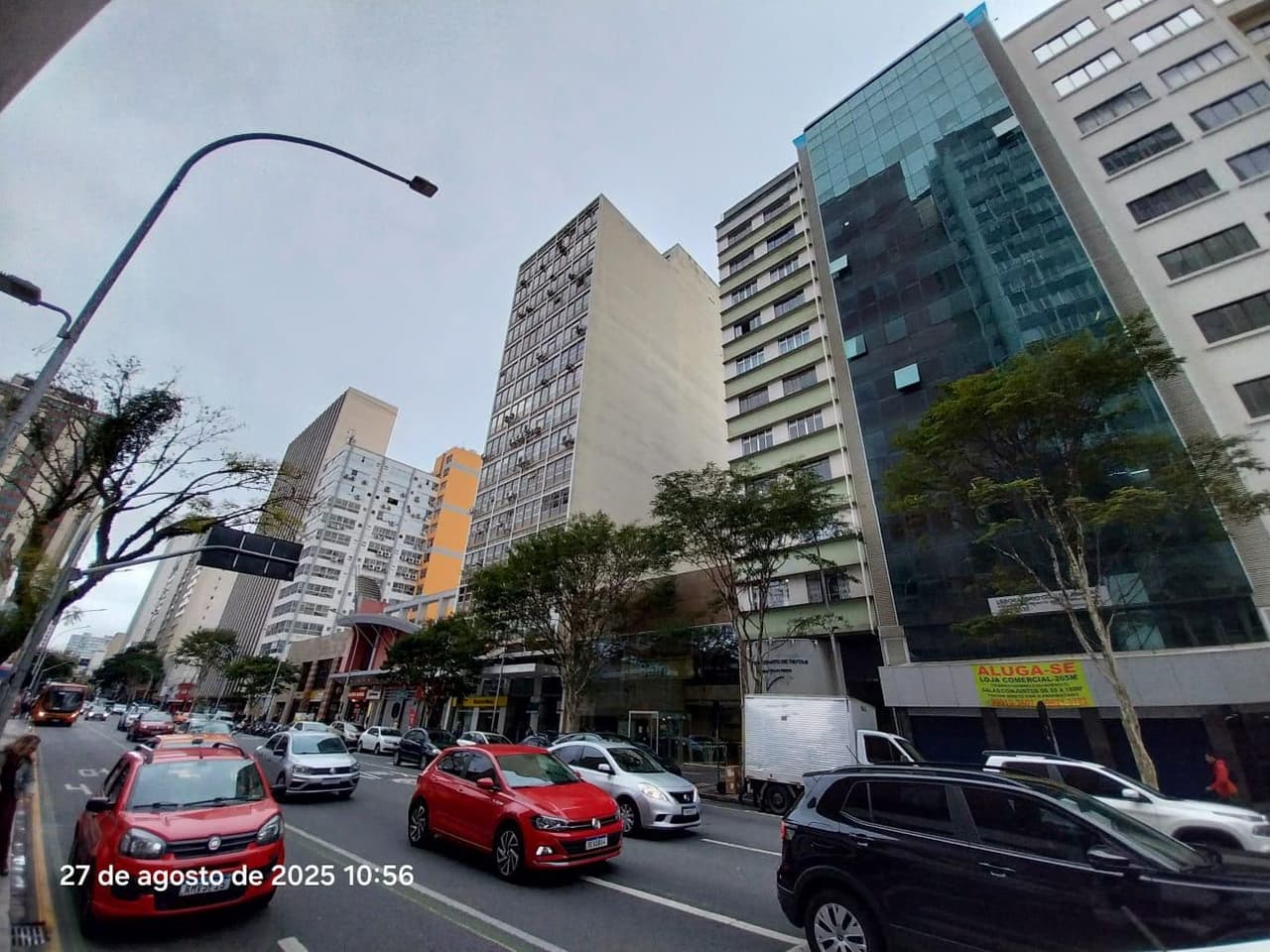 Foto 25 de 28: Apartamento em leilão em Curitiba - PR — Apartamento do Edifício Lattes, Curitiba/PR