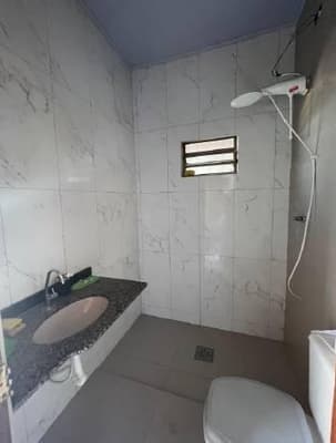 Foto 3 de 10: Casa em leilão em Edéia - GO, bairro Setor Alegrete — Casa 380m² com Terreno 700m² | Edéia-GO | Setor Alegrete - 2 Dorms. e Piscina - Financiamento até 420 Meses!