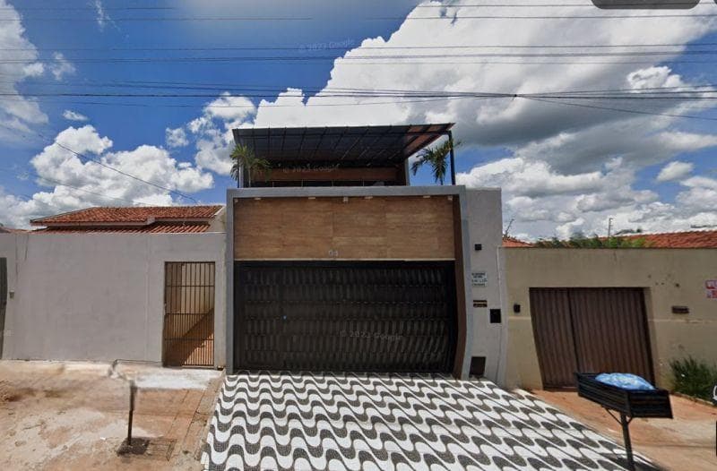 Foto 1 de 2: Casa em leilão em Rio Verde - GO, bairro Setor Pauzanes — Casa 208m², Setor Pauzanes, Rio Verde/GO - Ocupada