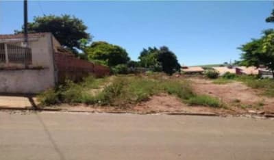 Terreno em leilão em Mariluz - PR, bairro Centro — IMÓVEL URBANO COM ÁREA TOTAL DE 337,50 m2, Quadra 133- LOTE 08-R, EM MARILUZ-PR
