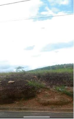 Foto 6 de 9: Terreno em leilão em São João Batista Do Glória - MG — TERRENO RESIDENCIAL - Lote 87 com 252m² - Bairro Residencial Alto da Glória na cidade de São João da Glória/MG