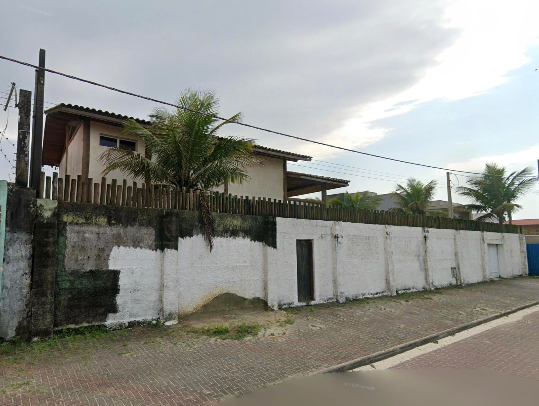 Foto 1 de 2: Terreno em leilão em Itanhaém - SP, bairro Suarão — TERRENO LOTE 2 QUADRA 5 COM AREA DE 400,00m² - VILA SUARÃO - ITANHAEM