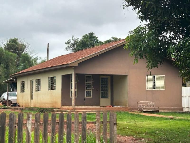 Foto 2 de 3: Casa em leilão em Dourados - MS — Casa, Dourados / MS
