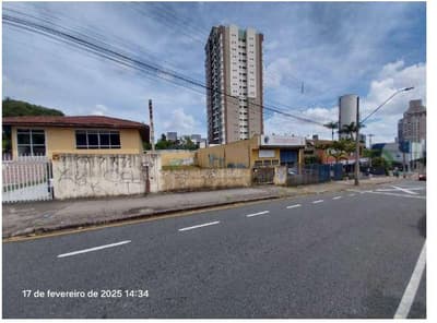 Foto 8 de 10: Terreno em leilão em Curitiba - PR, bairro Cabral — Terreno urbano com área de 356,00m², sem benfeitorias, Avenida Paraná,1342 Bairro: Cabral. Matrícula nº 7.235 do 2º CRI.