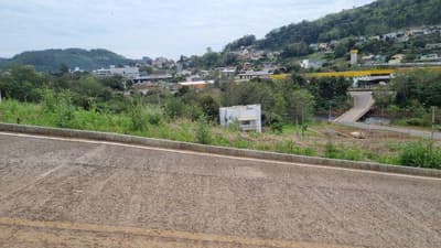 Foto 3 de 5: Terreno em leilão em Saudades - SC, bairro Saudades — LOTE URBANO Nº 08, DA QUADRA Nº 122, LOCALIZADO EM SAUDADES/SC ÁREA DE 360M²