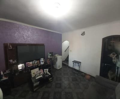 Foto 8 de 13: Casa em leilão em São Paulo - SP, bairro Vila Campanela — Casa 275m² e terreno de 189m² no bairro Vila Campanela (Itaquera) em São Paulo/SP