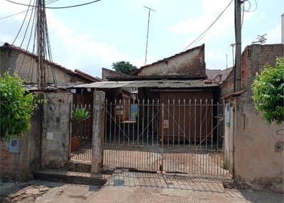 Foto 1 de 7: Casa em leilão em São Carlos - SP — CASA 2 DORM - 89,09 M² - JARDIM PACAEMBU - SÃO CARLOS