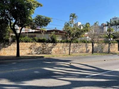 Foto 1 de 10: Casa em leilão em Belo Horizonte - MG, bairro Cidade Jardim — CASA NO BAIRRO CIDADE JARDIM EM BH/MG.