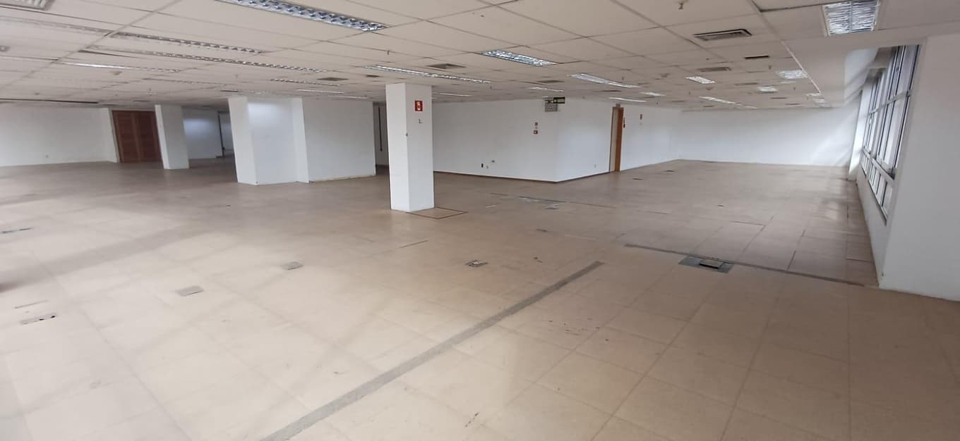 Foto 16 de 19: Comercial em leilão em Rio De Janeiro - RJ, bairro Centro — Laje Corporativa 920m² no Edifício Avenida Presidente Vargas, 409 | Centro, Rio de Janeiro/RJ