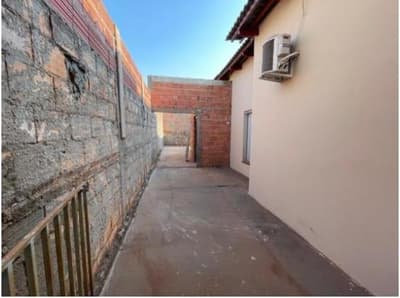 Foto 16 de 16: Casa em leilão em Jataí - GO, bairro Dom Abel — Ocupado, 300.0 m2, JATAÍ / GO
