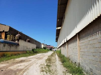 Foto 4 de 6: Comercial em leilão em Macaé - RJ, bairro Lagomar — Galpão, 6400.0 m2, Macaé / RJ