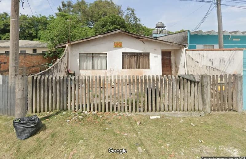 Foto 2 de 3: Casa em leilão em Curitiba - PR, bairro Uberaba — Casa com terreno de 241m², área construída de 120m², R Maracujás 182, Uberaba, Curitiba/PR - K
